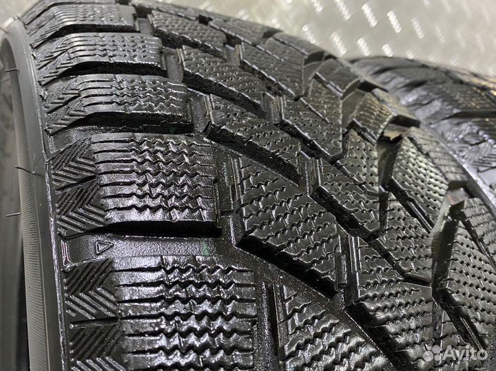 Mazzini Snowleopard 215/50 R17 95H