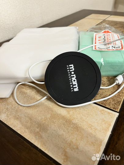 Одноразовые фартуки, безворсовые салфетки