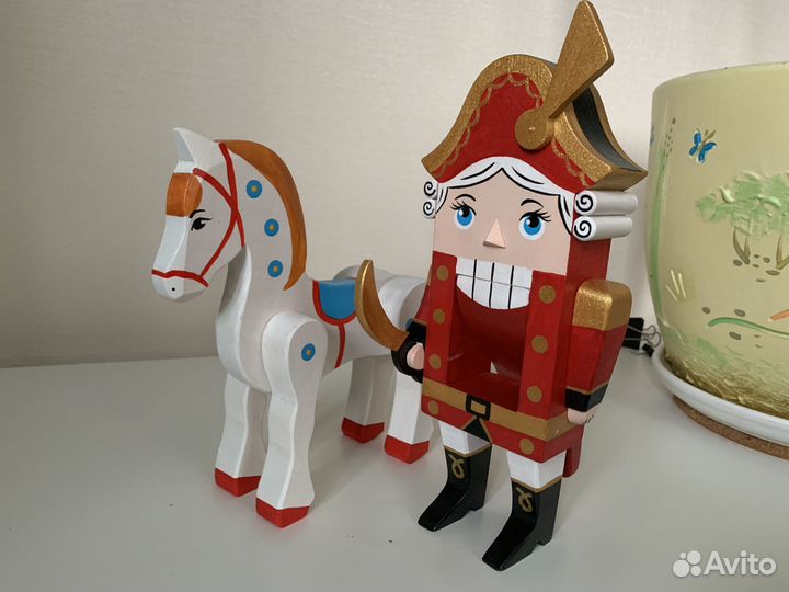 Щелкунчик с конем Новогодний подарок
