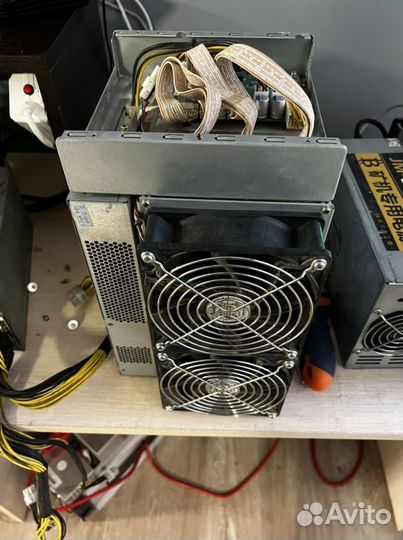 Asic Antminer T17 42 th/s