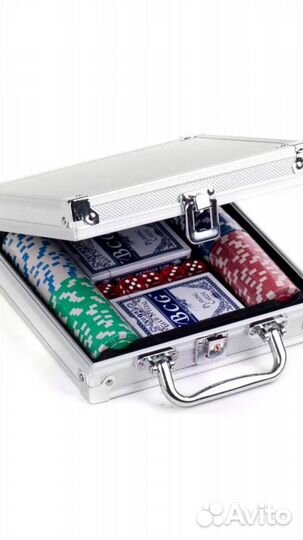 Набор для игры в покер новый