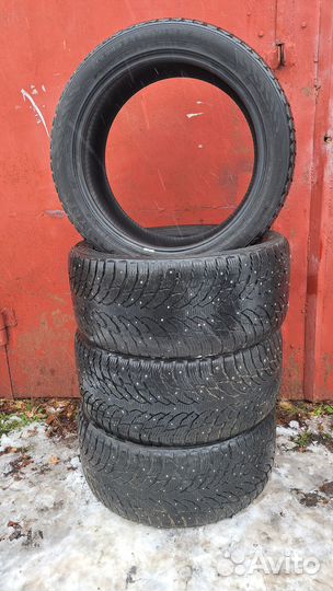 Nokian Tyres Hakkapeliitta 9 SUV 295/40 R21 111T
