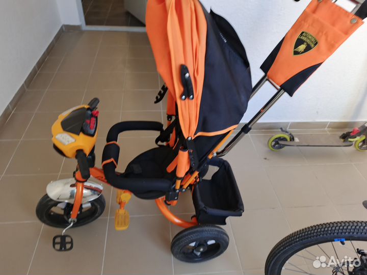 Велосипед трёхколёсный коляска