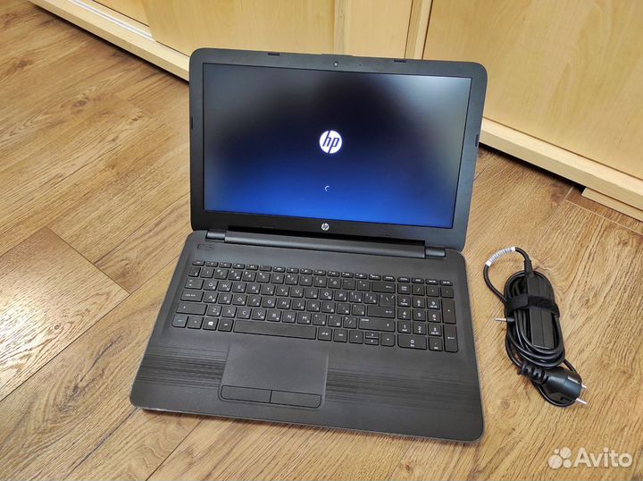 Ноутбук HP 250 G6; Core i3; 8Gb; SSD 240Gb; 15.6