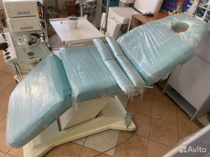 Косметологическое кресло с электроприводом