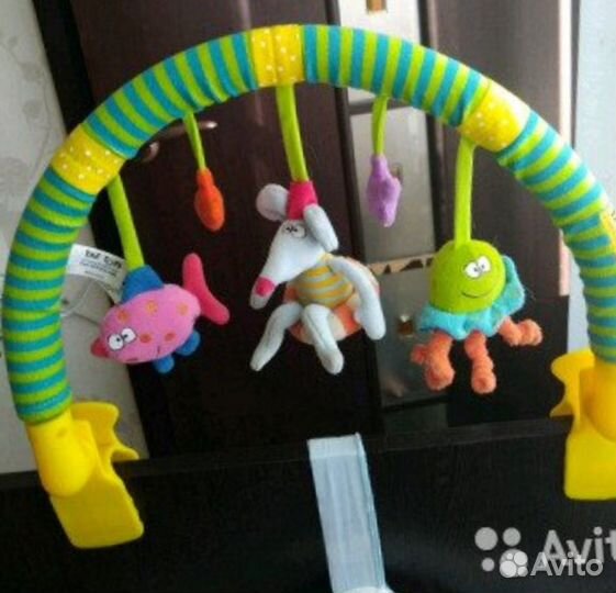 Подвеска на коляску, кроватку