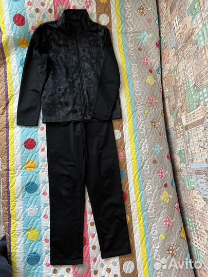 Спортивный костюм для мальчика 128 134