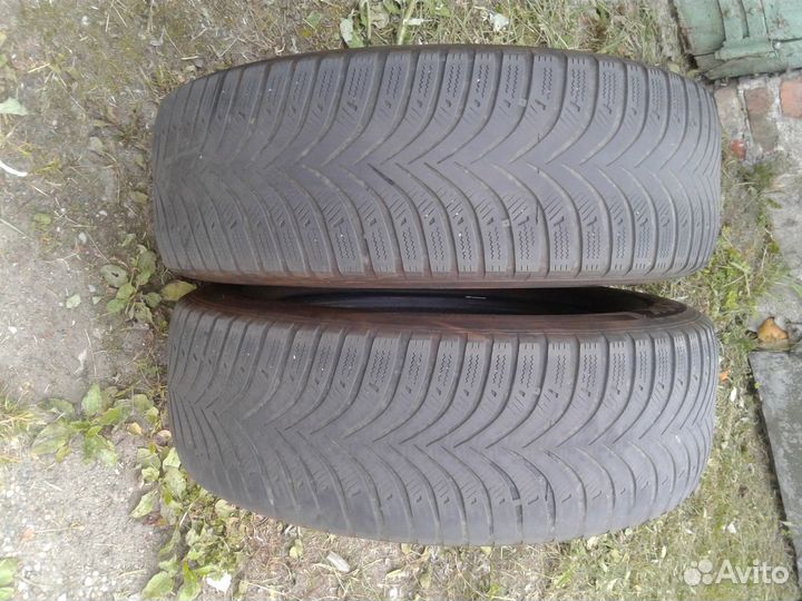 Hankook Winter I'Cept RS2 W452 215/65 R16 98H