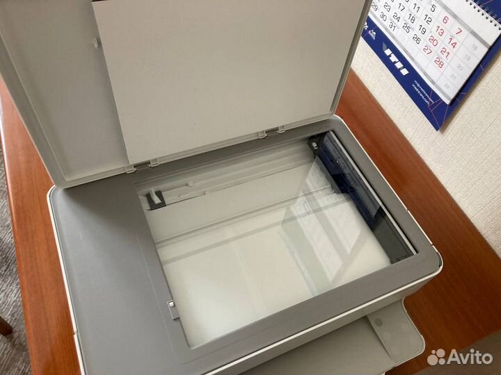 Струйное мфу HP DeskJet Plus Ink Advantage 6075 5S