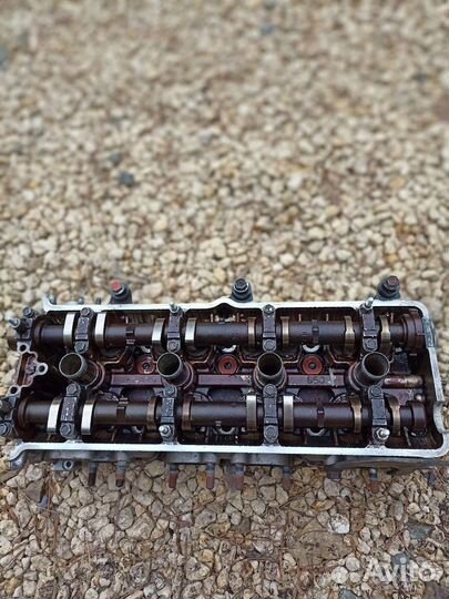 Головка блока цилиндров двигателя j20a