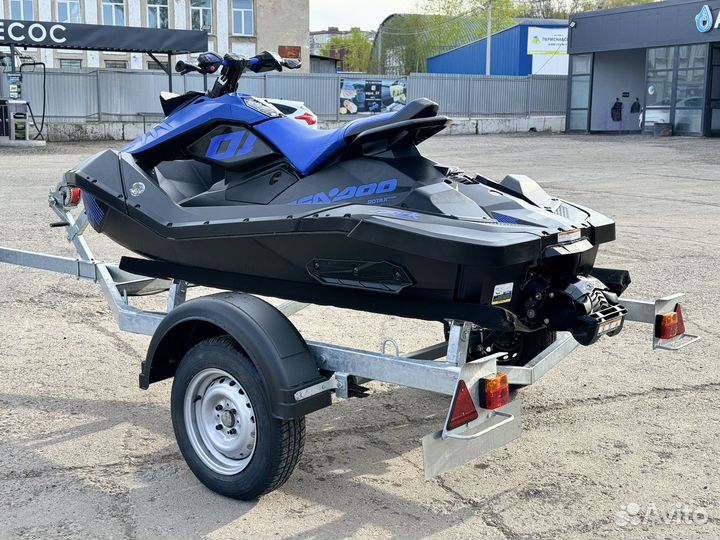 BRP Sea-Doo Spark Trixx 2UP 90