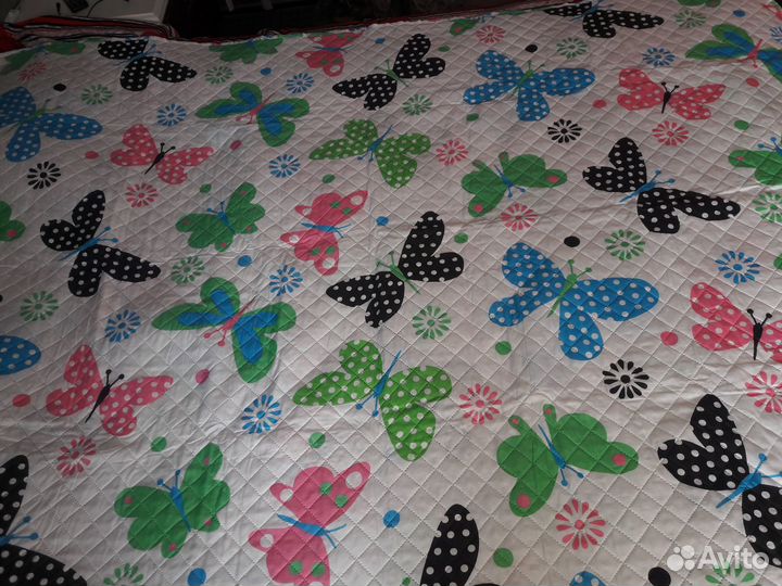 Покрывало-одеяло новое 145х210