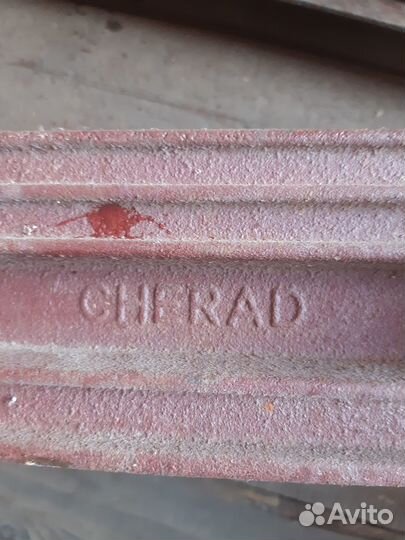 Продам чугунные радиаторы