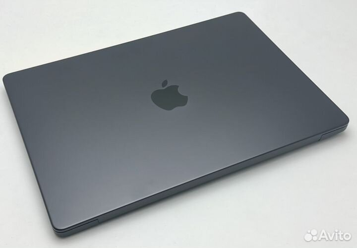 Ноутбук Apple MacBook Pro 14