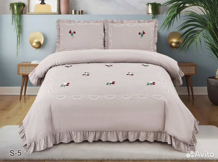 Постельное белье клубничка Турция