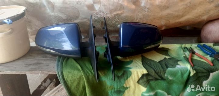 Зеркало заднего вида