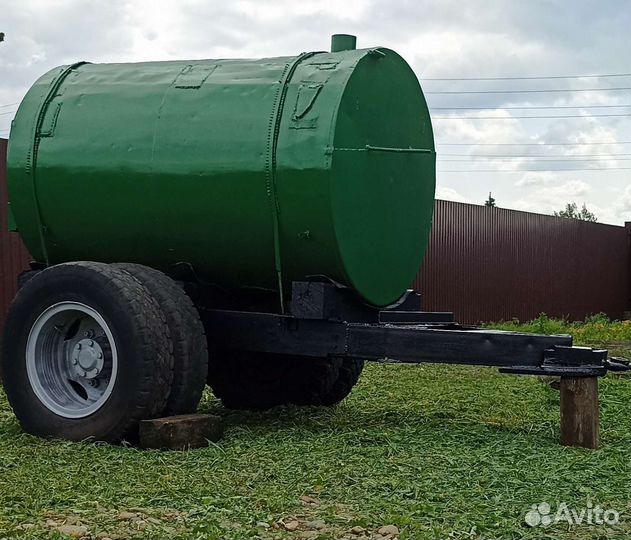Прицеп с бочкой