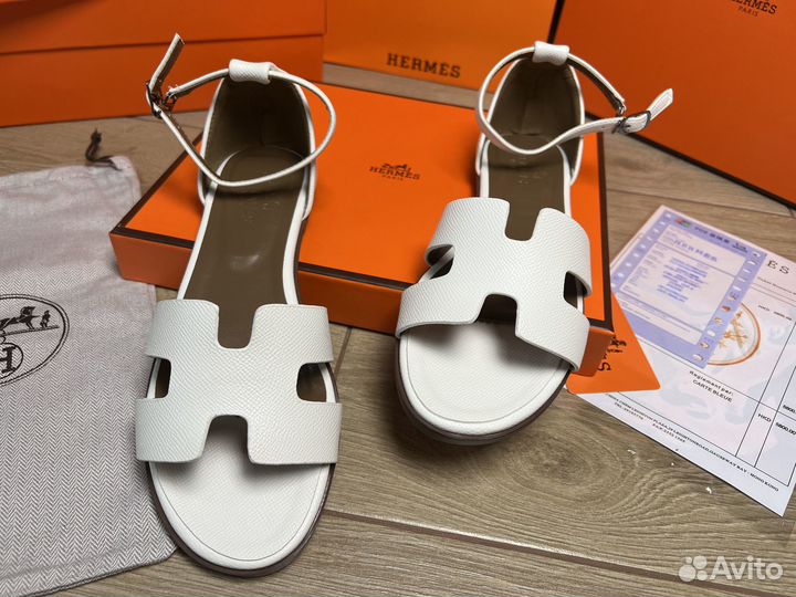 Женские сандалии Hermes