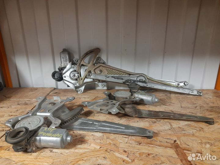 Стеклоподъемник Тойота Функарго NCP20 2002г