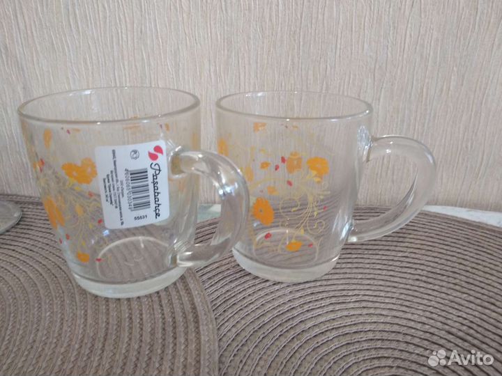 Бокалы, кружки, чайные пары