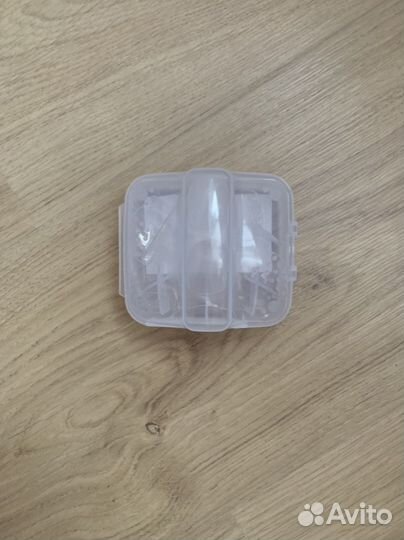 Накладки на грудь силиконовые chicco (новые)