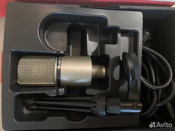 Микрофон студийный iRig Mic Studio XLR