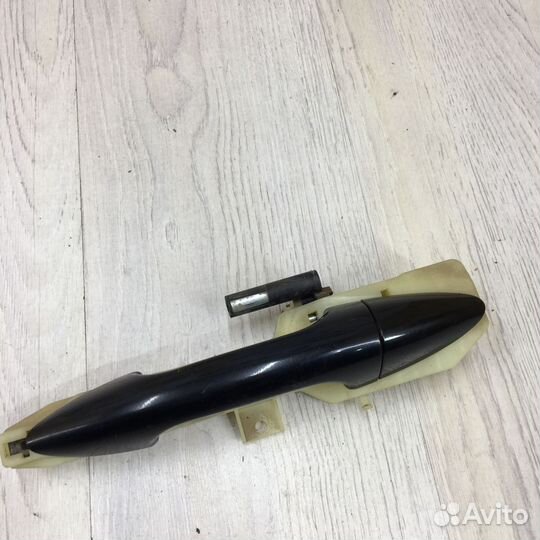 Ручка двери наружная Внешняя Hyundai solaris Лев