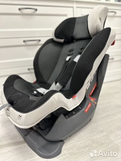 Детское автокресло Carmate