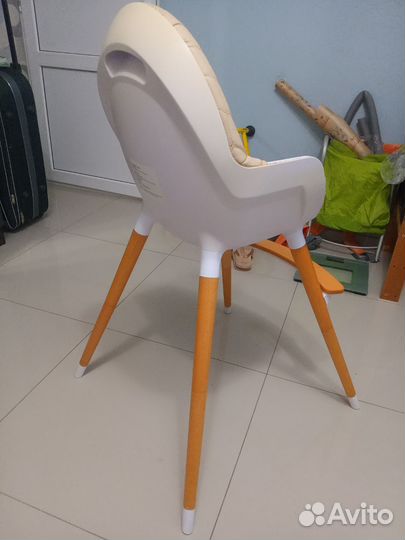 Детское кресло