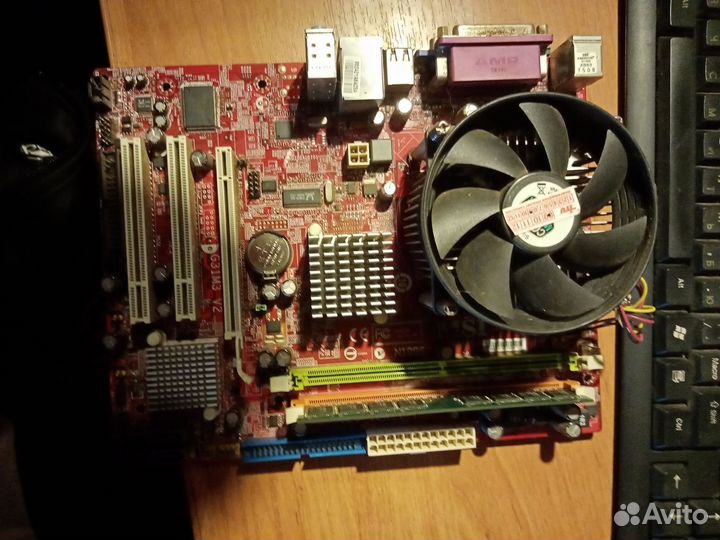 Материнская плата для компьютера