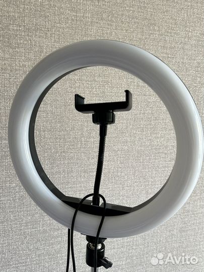 Кольцевая лампа со штативом rgb
