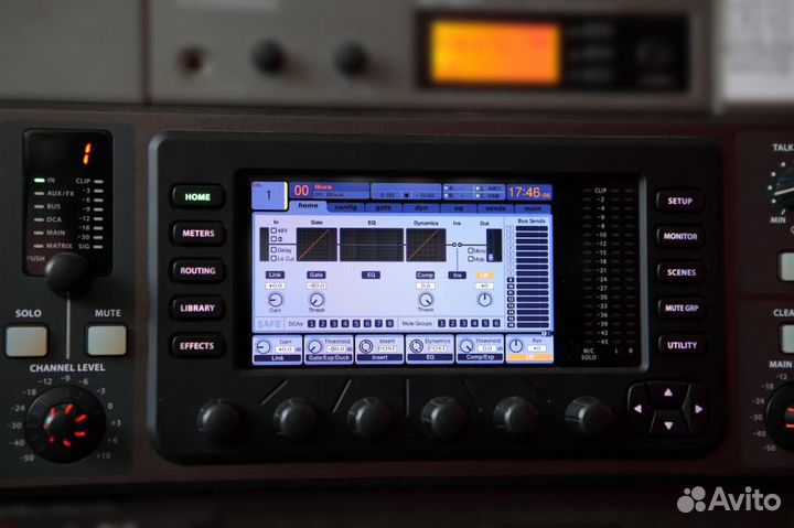 Behringer X32 rack- цифровой микшер