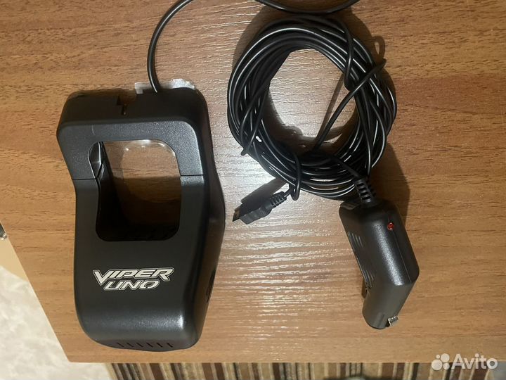 Видеорегистратор скрытый под датчик дождя