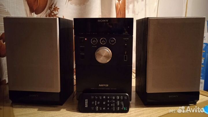 Музыкальный центр