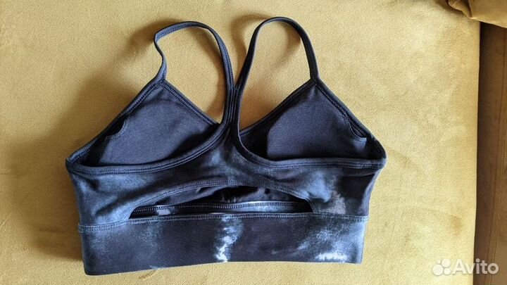 Reebok Топ-бра train printed sports BRA (S)