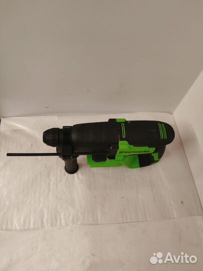 Перфоратор greenworks GWB 24