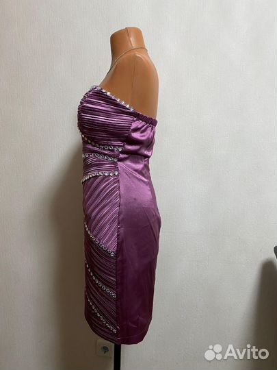 Платье-бандо вечернее с камнями