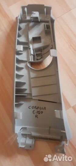 Toyota corolla e150 обшивка стойки средн верх прав