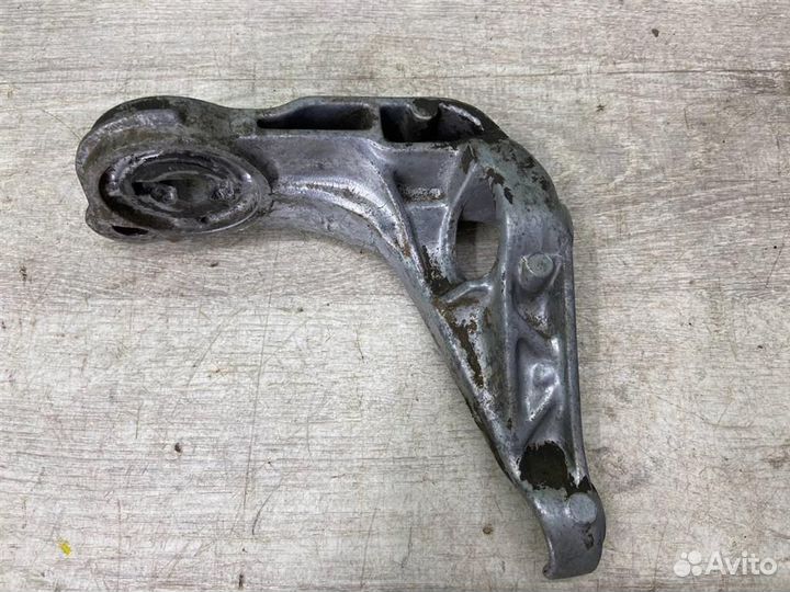 Кронштейн кпп Фольксваген Поло Классик