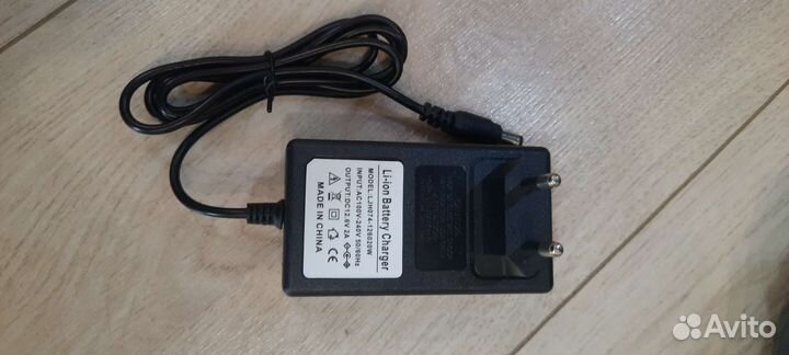 Адаптер блок питания 12v