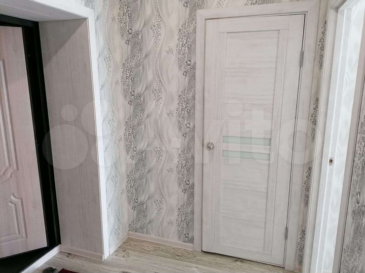 1-к. квартира, 42 м², 8/12 эт.