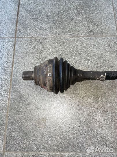 Привод левый Volkswagen Jetta 6