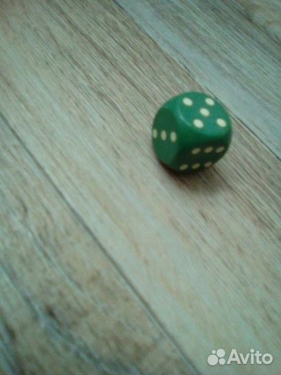 Кубик игральный