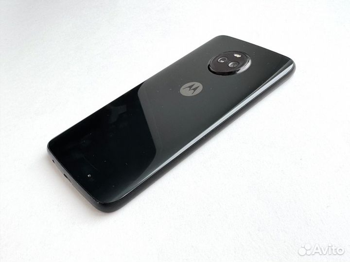 Motorola Moto X4, 3/32 ГБ