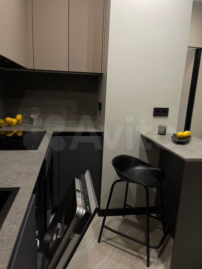 3-к. квартира, 53 м², 6/10 эт.