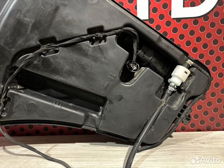 Бачок стеклоомывателя Bmw 5 G30 B57D30A 3.0D 2019