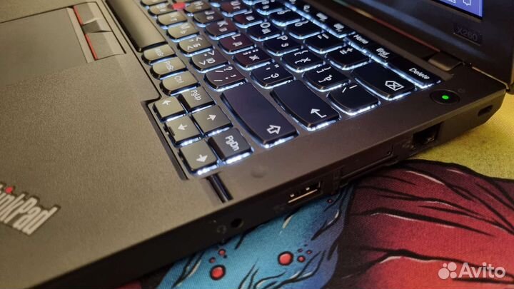 Lenovo X260 Core i5-6200/8GB/HD/120gb