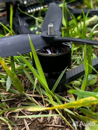 Дpoн fрv рiranha 10 дюймoв