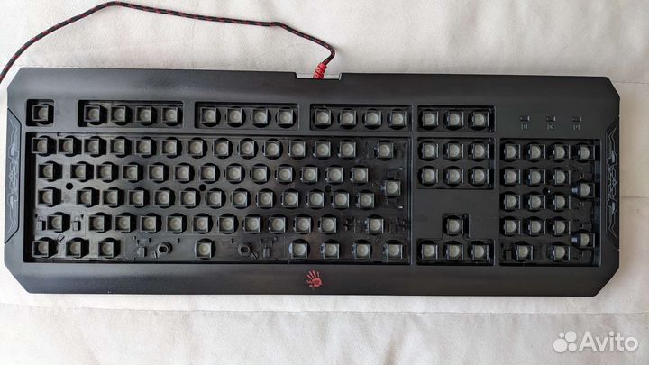 Игровая клавиатура Bloody Q100