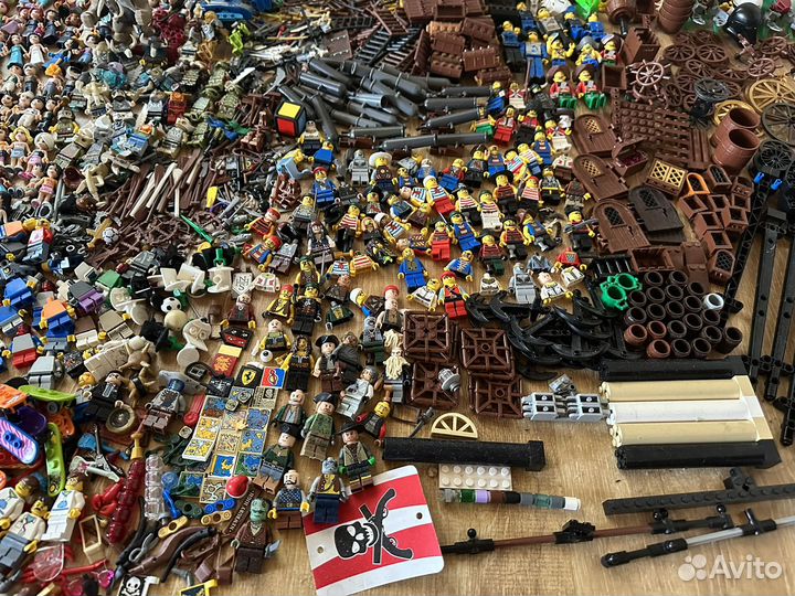 Lego оригинал,Хоббиты, В.К.Пираты,Гарри Потер и др